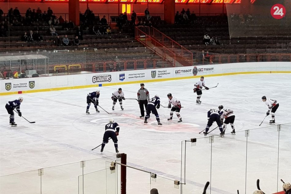 Ilustračný obrázok k článku Prvé domáce víťazstvo Trnavy: Gladiátori zdolali Dubnicu, v Topoľčanoch neuspeli