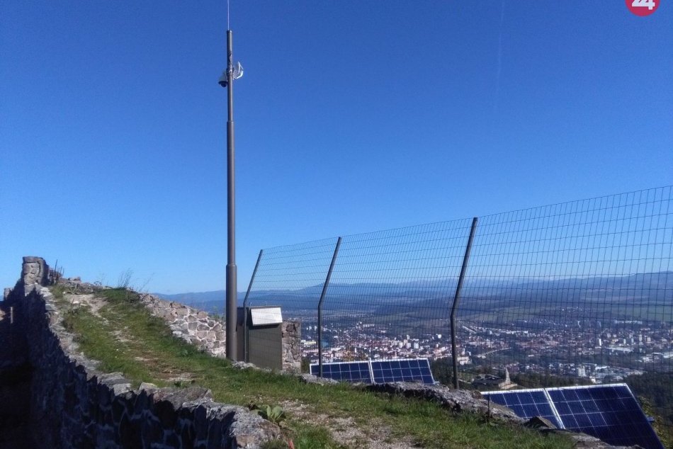 Ilustračný obrázok k článku Novinka na Pustom hrade: Je prvou stredovekou pamiatkou s kamerou Živej panorámy, VIDEO