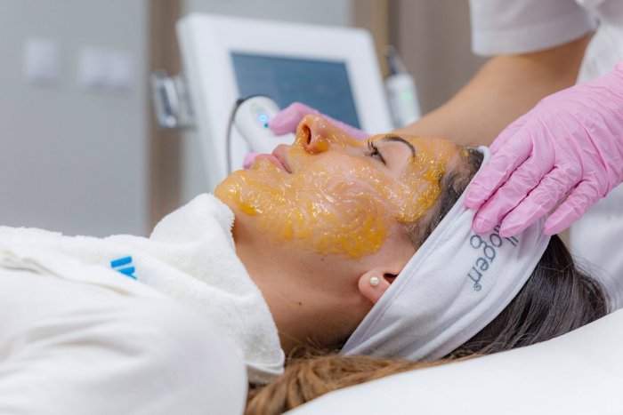 Ilustračný obrázok k článku Ako omladnúť vďaka vlastnej krvi? Odpoveďou je plazma terpia