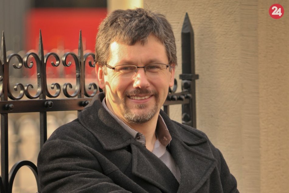 Ilustračný obrázok k článku Na Katarínke sa ocitol náhodou: Už 25 rokov vracia život ruinám pamiatky, ROZHOVOR