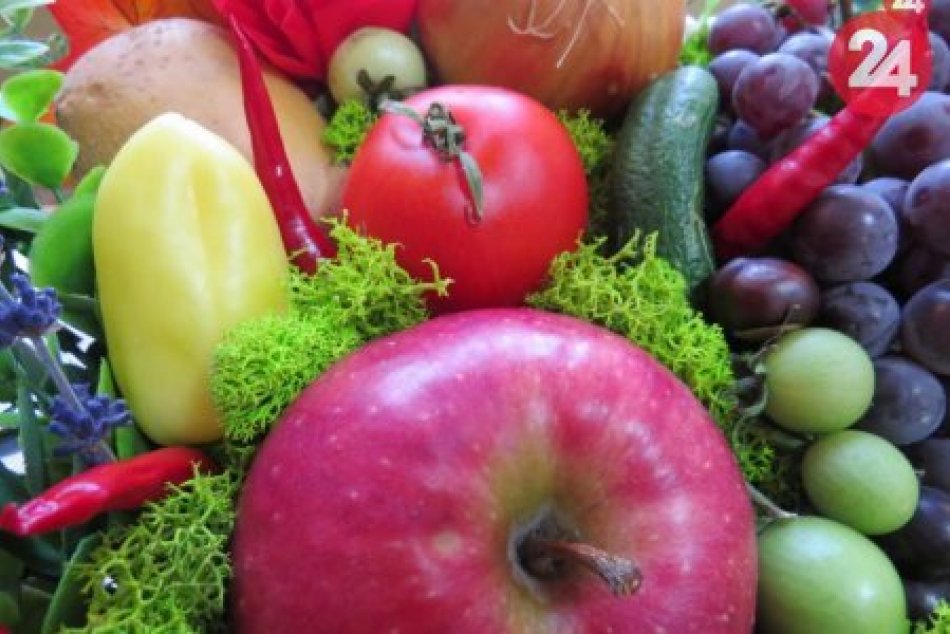 Ilustračný obrázok k článku Koronavírus: Ďalšia taxislužba spúšťa rozvoz balíčkov s potravinami