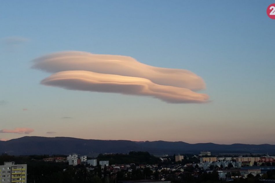 Ilustračný obrázok k článku FOTO netradičného obláčika nad Prešovom a okolím: Ľudia ho snímali z rôznych kútov