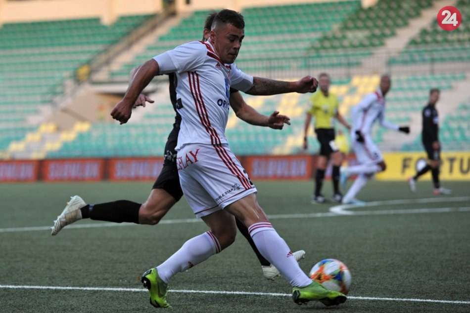 Ilustračný obrázok k článku Potešujúci telefonát: Ráno trénoval v Trenčíne, večer sa hlásil v reprezentácii