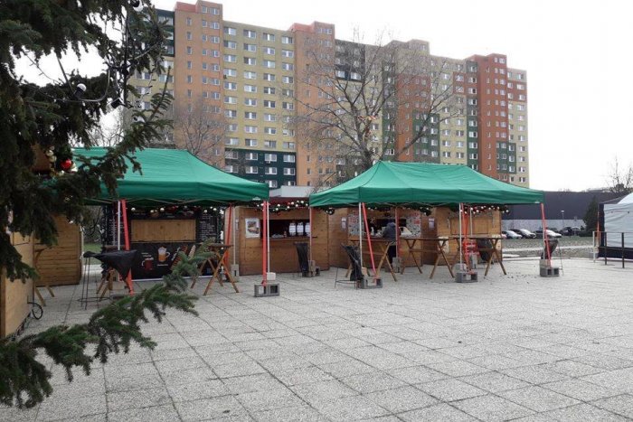 Ilustračný obrázok k článku Petržalka aj tento rok pripravuje vianočné trhy, hľadá nájomcov stánkov