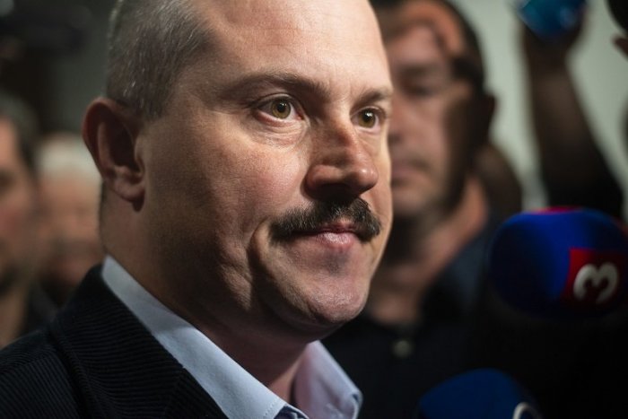 Ilustračný obrázok k článku VOĽBY2020: Extrémistovi Kotlebovi hrozí víťazstvo, Dankova SNS padá ku dnu