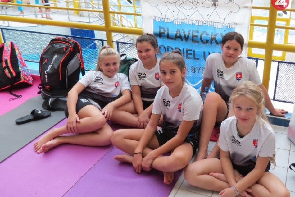 Ilustračný obrázok k článku Bystrické plavkyne zabodovali v Čechách: Osobné rekordy aj 2 zlaté medaily, FOTO