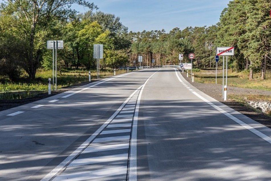 Ilustračný obrázok k článku Využite jedinečnú príležitosť a posúďte výsledok modernizácie cesty spájajúcej Rohožník a Malacky