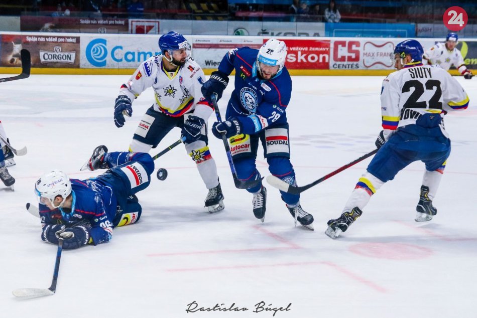 Ilustračný obrázok k článku HK Nitra bez dvojice hráčov: Z tímu odišli Fetkovič a Pätoprstý