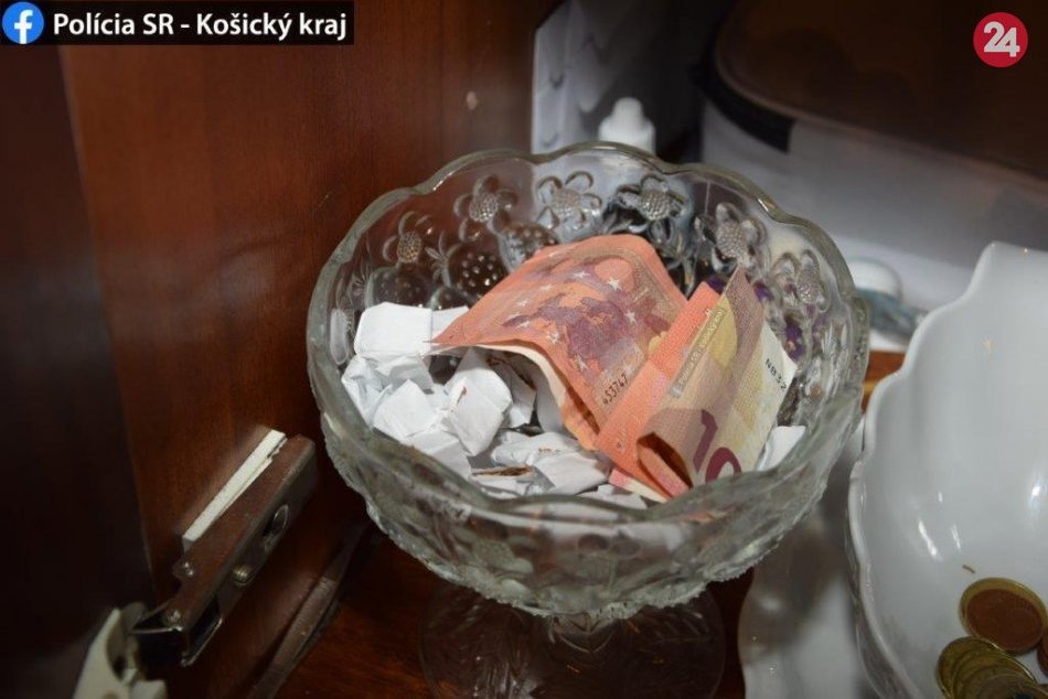Ilustračný obrázok k článku Peter z Kráľovského Chlmca obchodoval s nebezpečnou látkou "Herba." Predával ju za euro