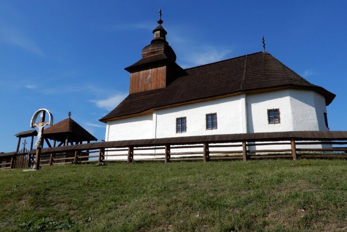 Ilustračný obrázok k článku V Kalnej Roztoke sa nachádza chrám v kožuchu: Vedeli ste o ňom tieto zaujímavosti? FOTO