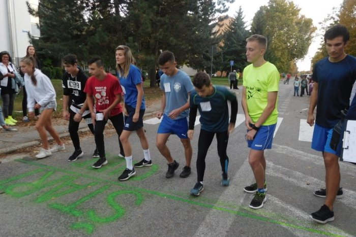 Ilustračný obrázok k článku Večerný beh mestom Zlaté Moravce: Kto získal pohár primátora?