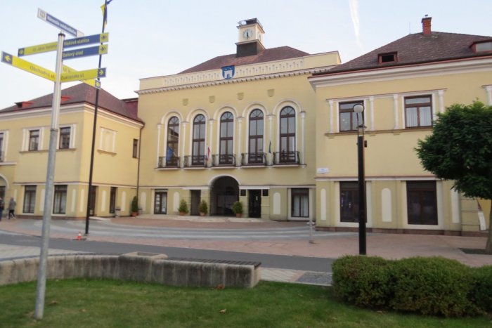 Ilustračný obrázok k článku Špacirki po varošu organizuje Zemplínske múzeum formou videí