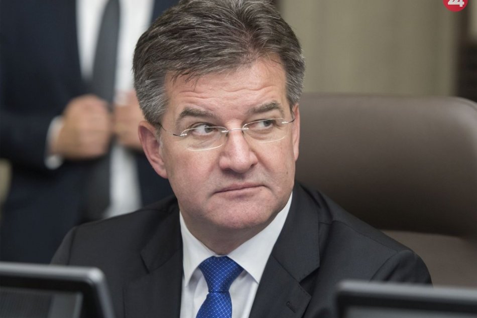 Ilustračný obrázok k článku Lajčák vníma schválenie 50-dňového moratória veľmi negatívne