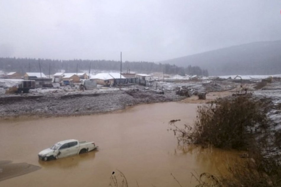 Ilustračný obrázok k článku Pretrhnutá priehrada v Rusku: Záchranári objavili trezor plný zlata