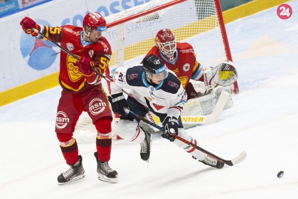 Ilustračný obrázok k článku Dukla Trenčín hlavné mesto nedobyla: Slovan bol tentoraz nad jej sily, FOTO