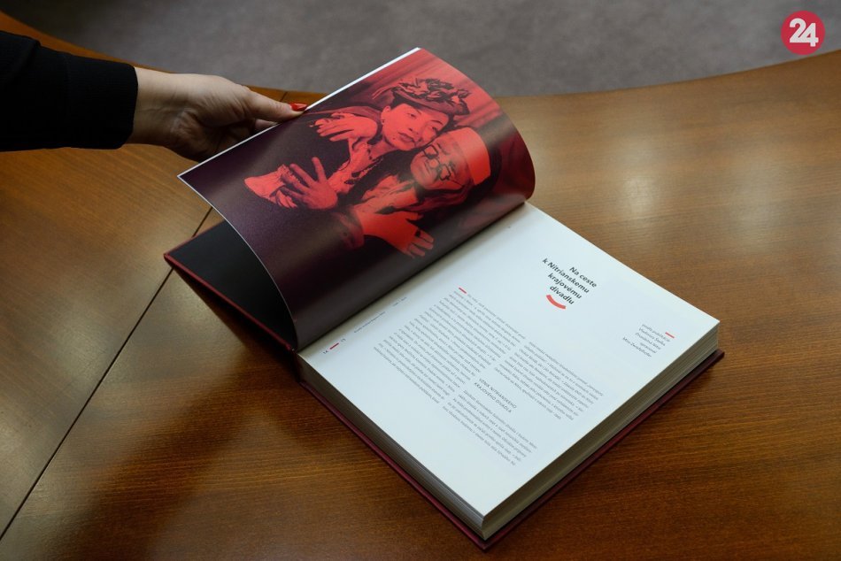 Ilustračný obrázok k článku Obrovský úspech: Kniha o DAB sa dostala do kolekcie Najkrajších kníh Slovenska