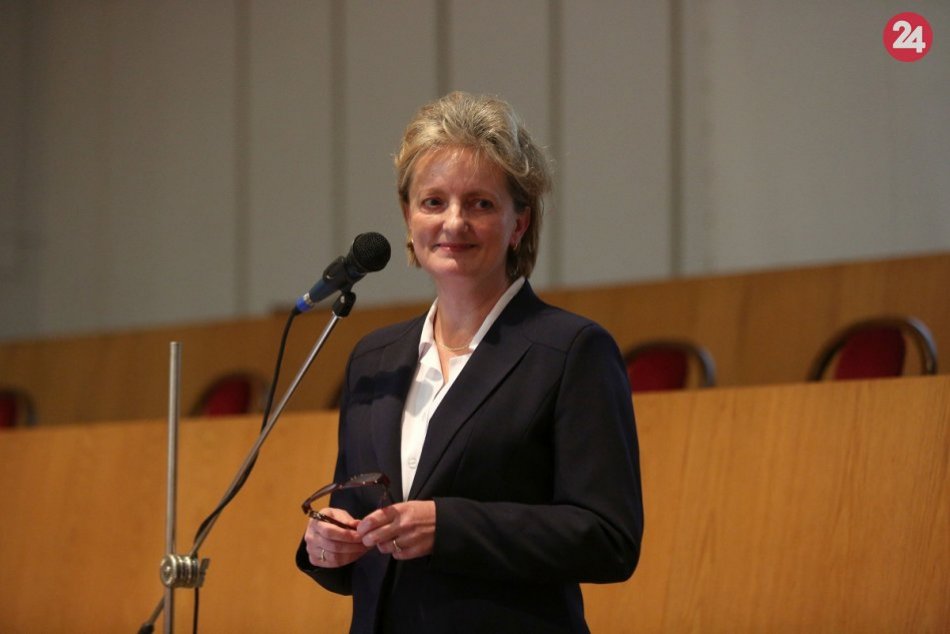 Ilustračný obrázok k článku Sú už známi ďalší štyria víťazní uchádzači na post riaditeľov v mestských podnikoch