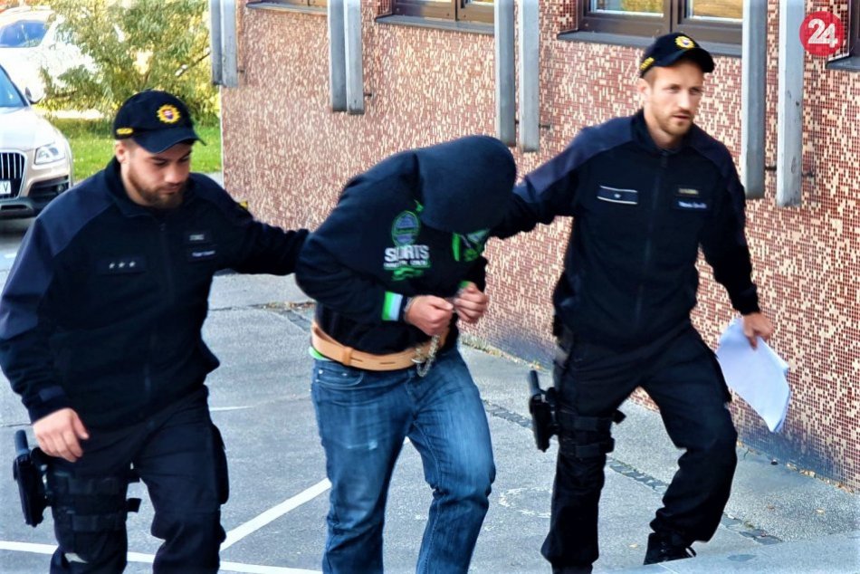 Ilustračný obrázok k článku Polícia objasnila vraždu ženy v Bojniciach: Padlo obvinenie voči mužovi (28), FOTO