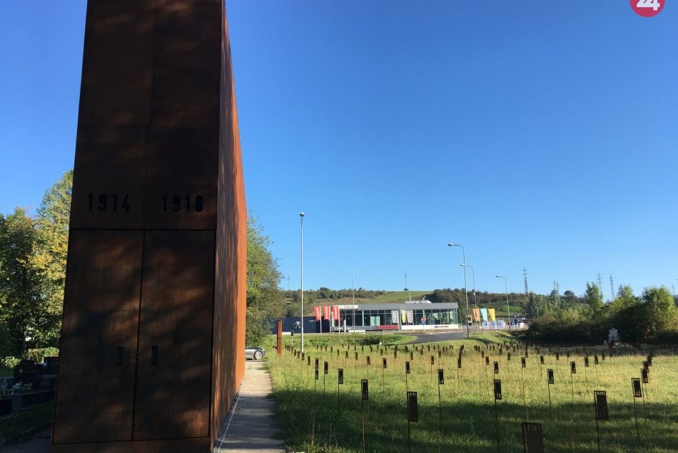 Ilustračný obrázok k článku Bystrický Monument opäť púta pozornosť: Uchádza sa o prestížne ocenenie