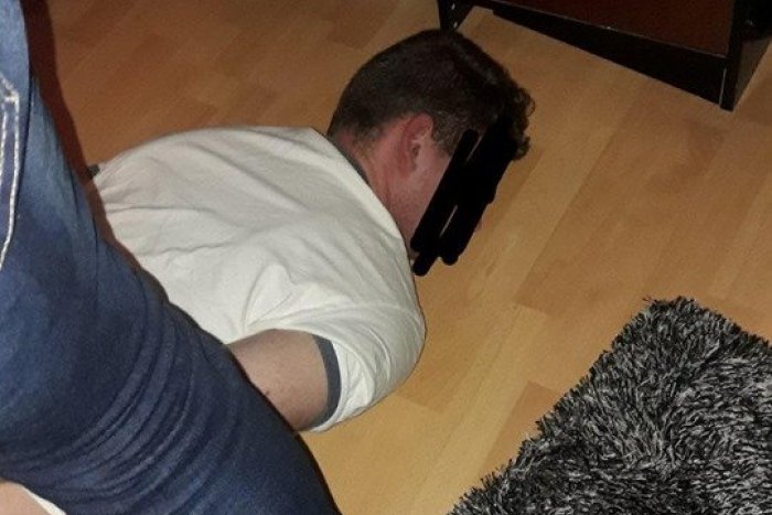 Ilustračný obrázok k článku Banskobystričan, ktorý nožom zaútočil na mladú ženu, ide do väzby