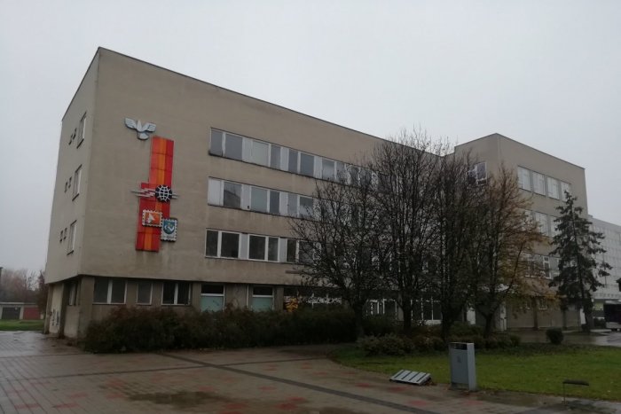 Ilustračný obrázok k článku Má byť centrom života, nakupovania a práce. Plány investora s budovou, kde sídlila pošta