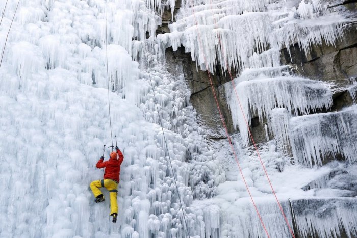 Ilustračný obrázok k článku Snow Film Fest v Šali:  Na plátne si užijeme výkony  nespútaných športovcov