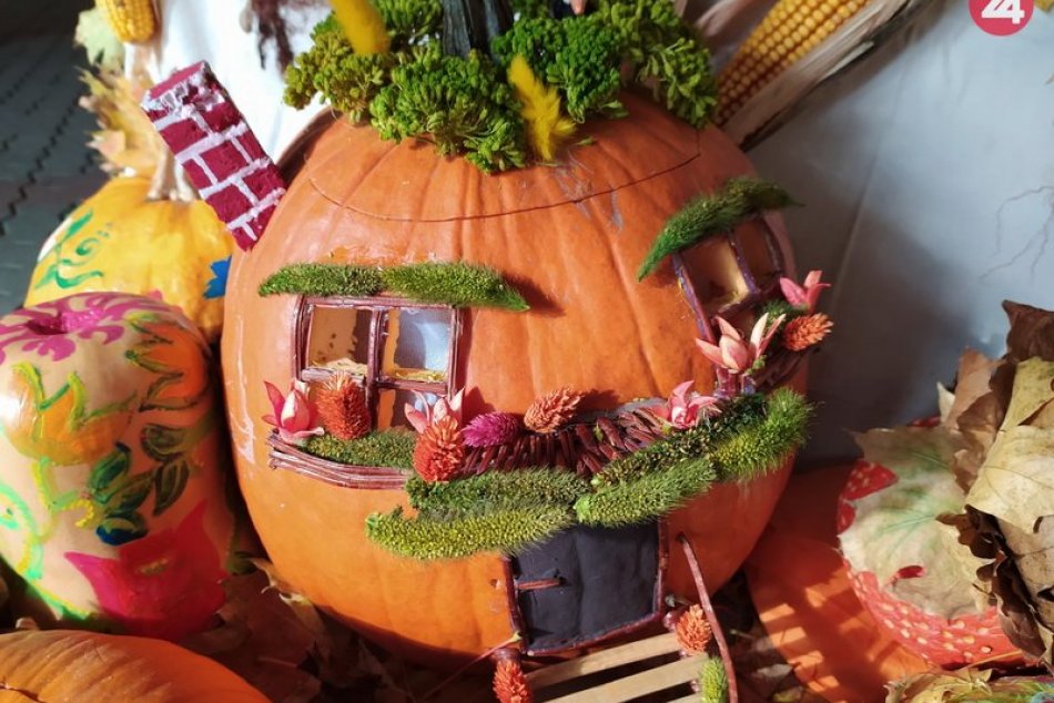 Ilustračný obrázok k článku Novozámocký Deň tekvice: Školáci popustili uzdu fantázii a výsledok je parádny, FOTO