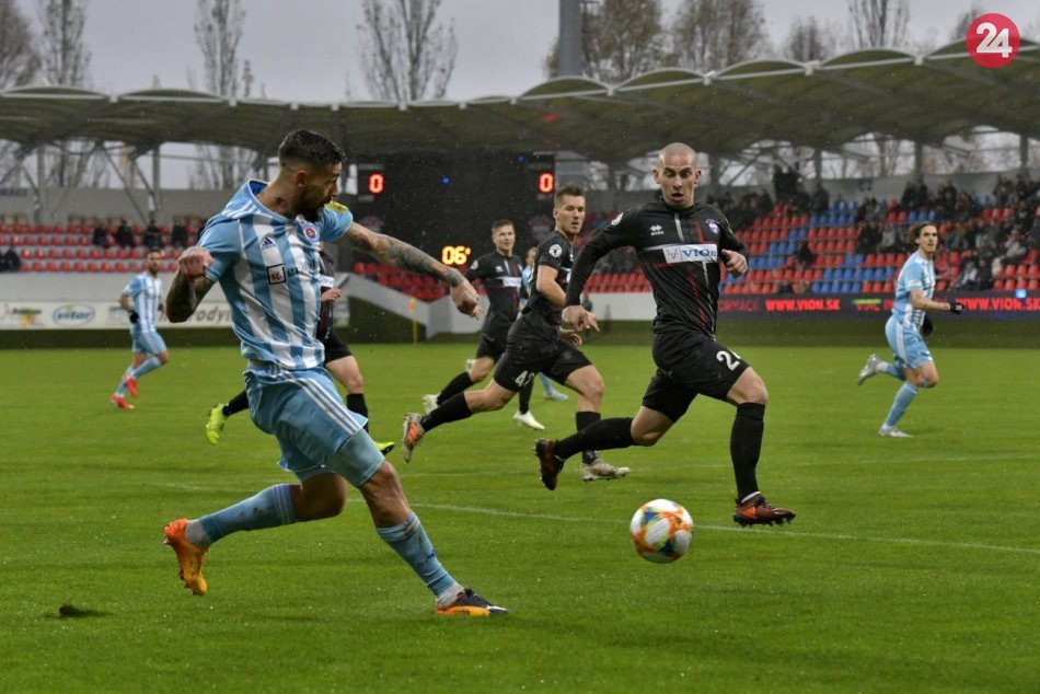 Ilustračný obrázok k článku Slovan na čele so šesťbodovým náskokom: Dunajská Streda porazila Trenčín