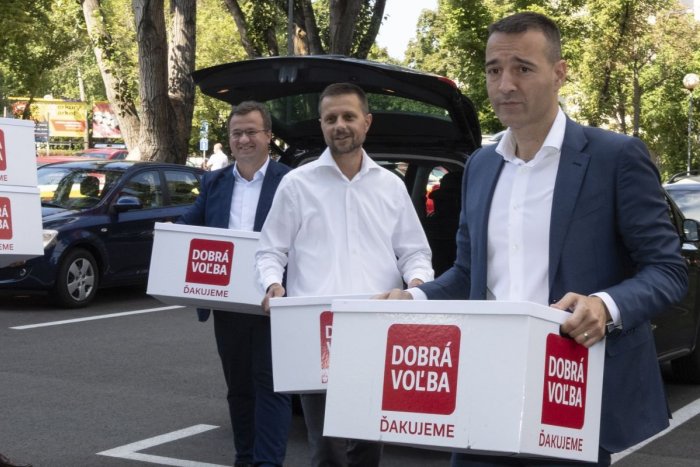 Ilustračný obrázok k článku PRIESKUM: Druckerova Dobrá voľba sa blíži k 5 percentám. Smer aj ĽSNS klesli