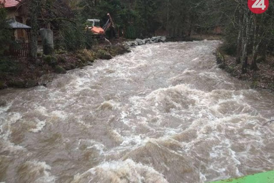 Ilustračný obrázok k článku Na Slovensko mieri výdatný dážď. Môže vyliať vodné toky
