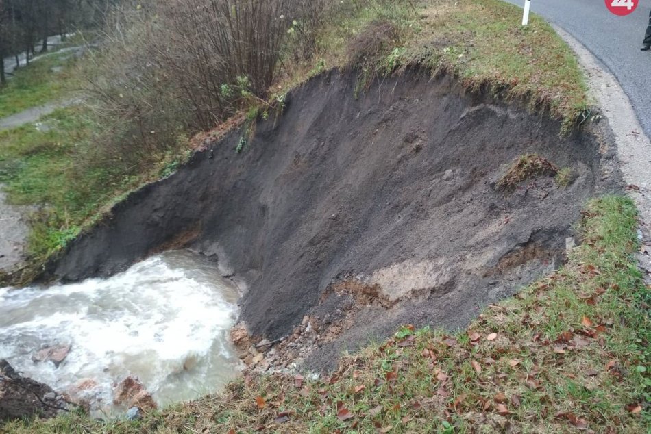 Ilustračný obrázok k článku Rožňavskí vodiči zbystrite: Na Tisovec cez Muráň neprejdete, FOTO