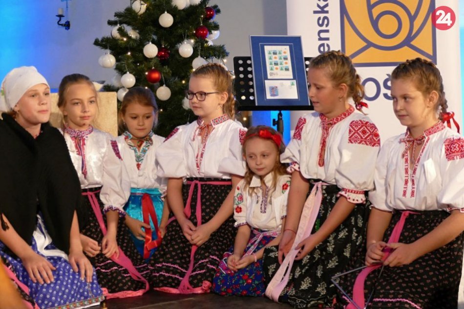 Ilustračný obrázok k článku Vianočná pošta sa teší obľube: Prvé listy Ježiškovi napísali deti už v auguste