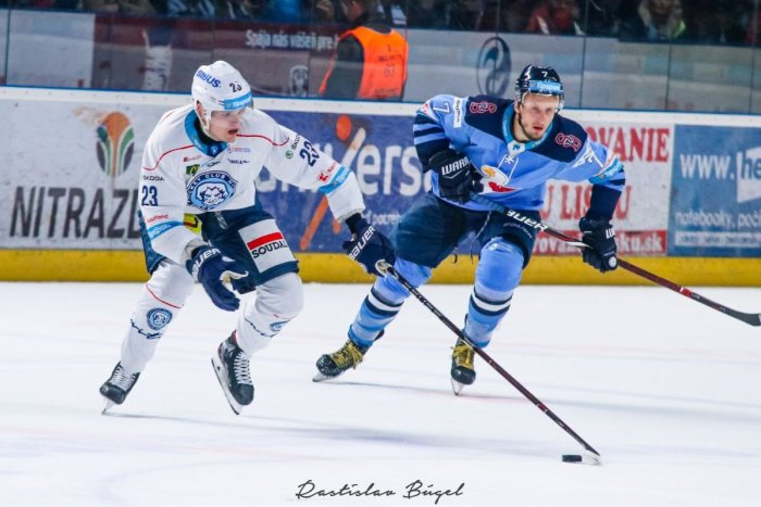 Ilustračný obrázok k článku Nitra zápas v Bratislave nezvládla: Z hlavného mesta cestuje bez bodu