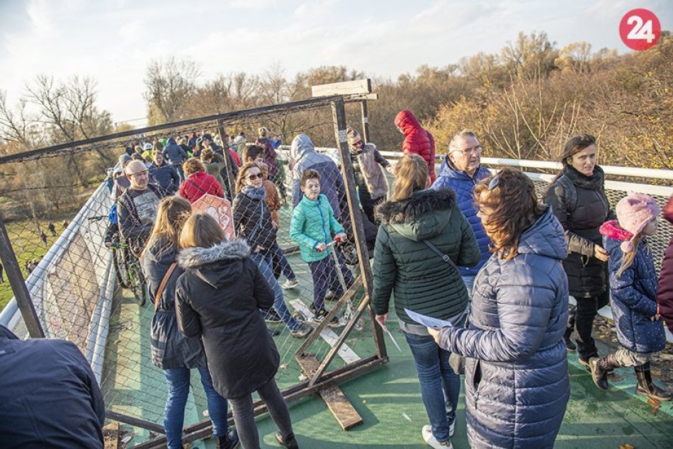 Ilustračný obrázok k článku Návštevnosť na Cyklomoste slobody lámala 17. novembra rekordy, FOTO + VIDEO