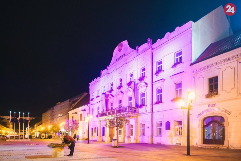 Ilustračný obrázok k článku Slovenské dominanty sa zahalia do purpurovej farby: Pripomenú predčasne narodené deti