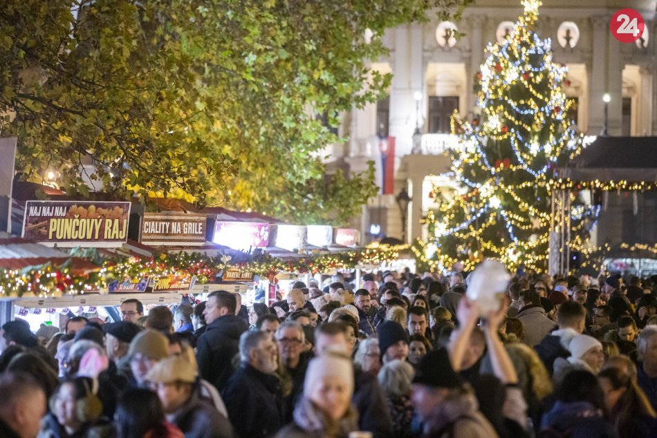 Ilustračný obrázok k článku Bratislavčania, tešte sa! Vianočné trhy budú aj na Hviezdoslavovom námestí