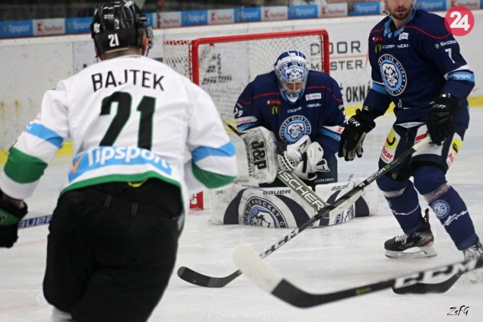 Ilustračný obrázok k článku Bučekov gól na body nestačil: Nitra prehrala v Nových Zámkoch, FOTO