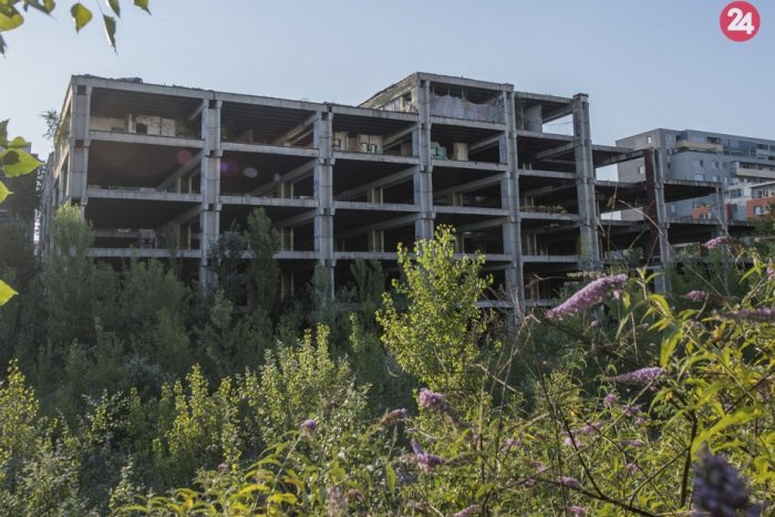 Ilustračný obrázok k článku Majiteľ skeletu Hirošima vyberá koncepčného ideového architekta