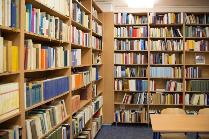 Ilustračný obrázok k článku Veľkorysý dar pre Prešovskú univerzitu, otvorili unikátnu knižnicu Böschenteinovcov