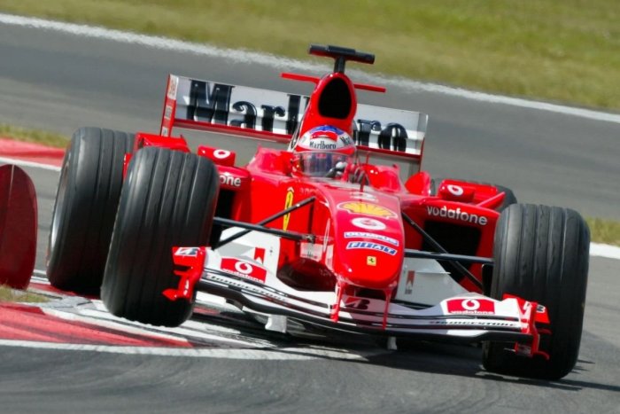 Ilustračný obrázok k článku Do aukcie ide Schumacherov majstrovský monopost Ferrari: Odhadovaná cena je 7 miliónov eur
