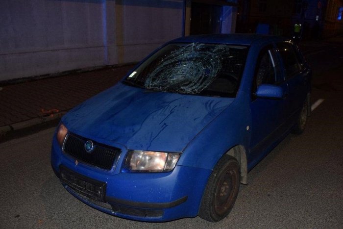 Ilustračný obrázok k článku Zrážka auta a chodkyne v Rajci: Polícia hľadá svedkov! FOTO