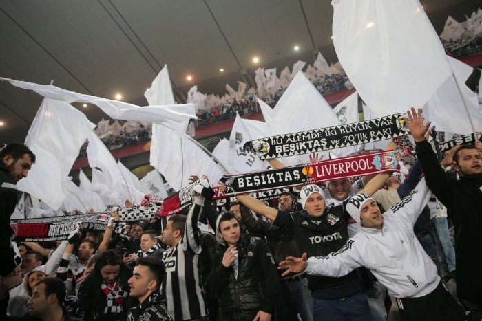 Ilustračný obrázok k článku Slovan čaká v Istanbule peklo: Fanúšikovia Besiktasu držia rekord v hlučnosti