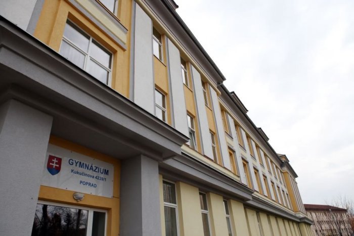 Ilustračný obrázok k článku Starý gympel otvorí dvere a ponúkne štyri cesty