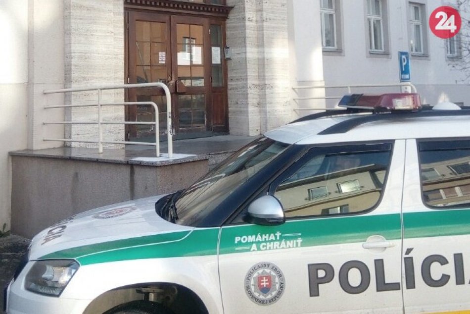 Ilustračný obrázok k článku Prípad ohlásenej bomby na prievidzskom súde: Začalo sa trestné stíhanie