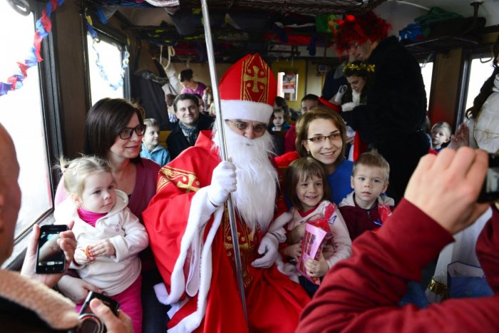 Ilustračný obrázok k článku Toto si nenechajte ujsť: Zvolenčania môžu zažiť mikulášsku jazdu historickým vozňom