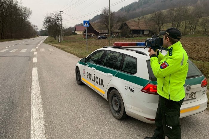 Ilustračný obrázok k článku Považskobystrickí dopraváci v akcii: Vodič dostal mastnú pokutu