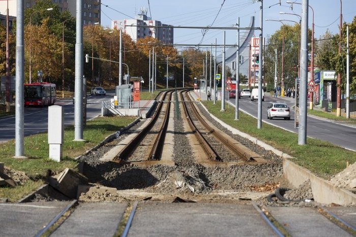 Ilustračný obrázok k článku Vráti sa do Dúbravky električka číslo 5?