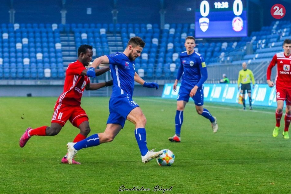 Ilustračný obrázok k článku Nitra ukončila jesennú časť remízou: V zápase s Trenčínom získala bod, FOTO