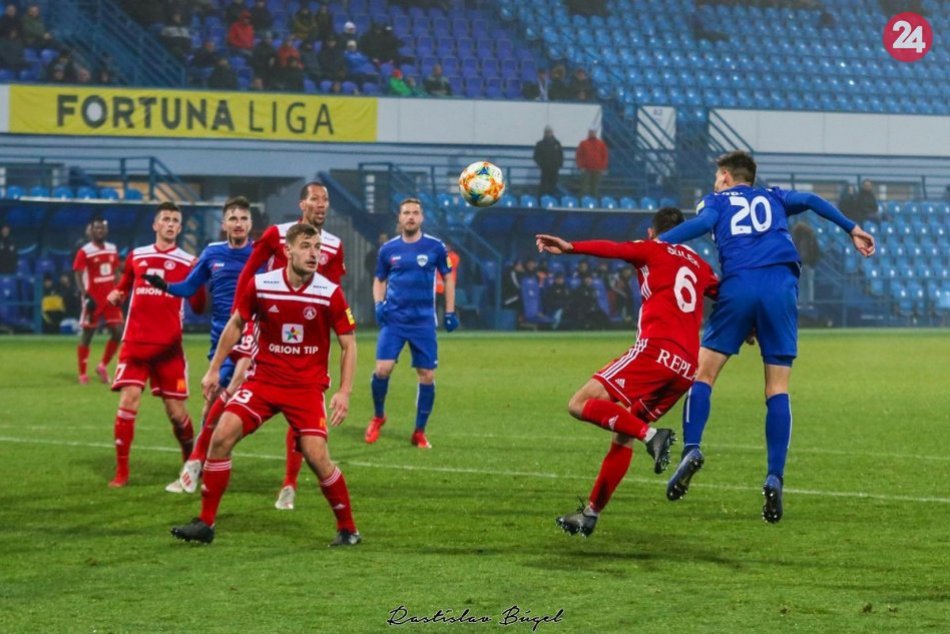 Ilustračný obrázok k článku Prekvapivá facka na záver: Trenčania nestačili na posledného