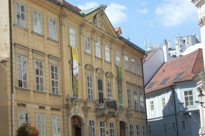 Ilustračný obrázok k článku Bratislava mení riaditeľov mestskej galérie a BKIS